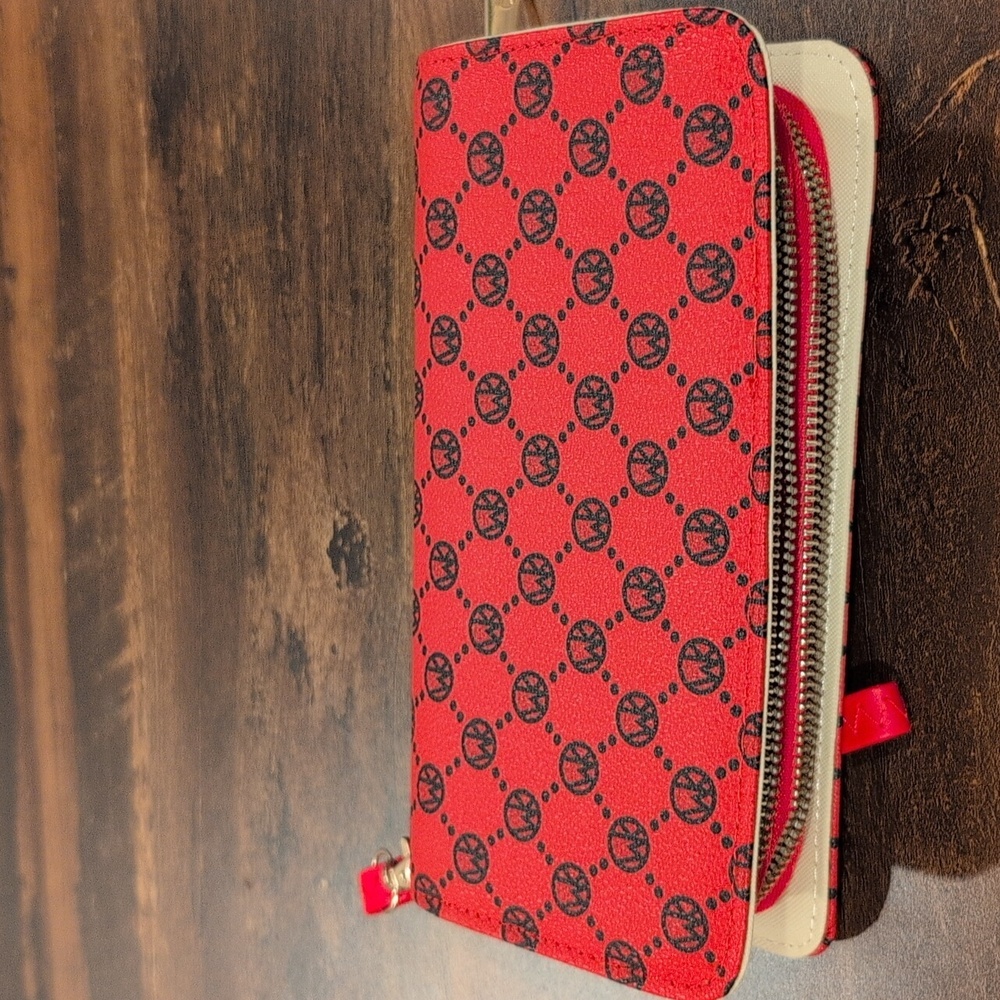 Wendykeen Red Pattern Wristlet Wallet Compartments - Picture 6 of 7